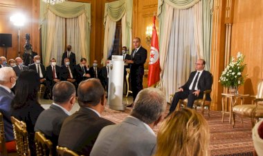 الحكومة الجديدة تتسلّم مهامها